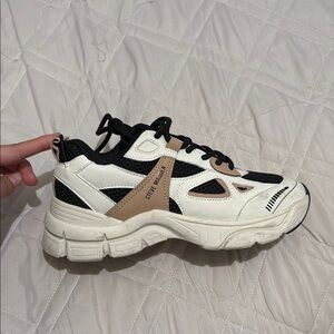 Steve Madden White and Tan Chunky Sneakers